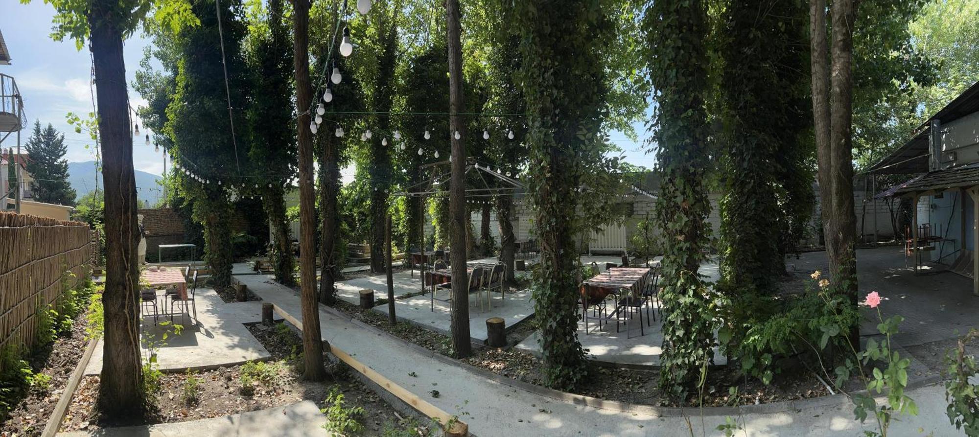 Dost Evi Motel Şǝki Exterior foto